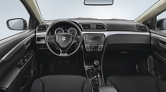 Photo ciaz intérieur 2